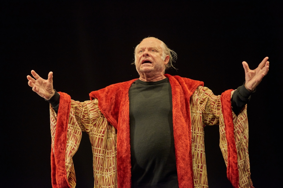 Carles Castillo: “El humor, por muy fuerte que sea, no tiene nada que ver con la agresividad ni con la falta de respeto”