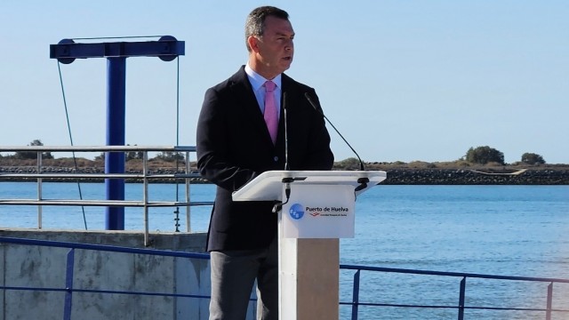 Puertos afirma que España pierde conectividad por la norma UE sobre pago por emisiones