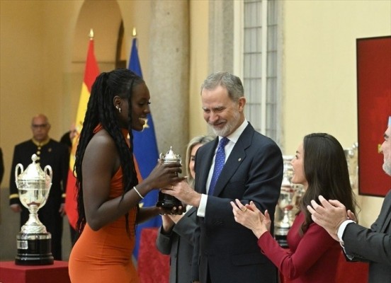 Awa Fam, Premio Princesa Leonor 2024: 