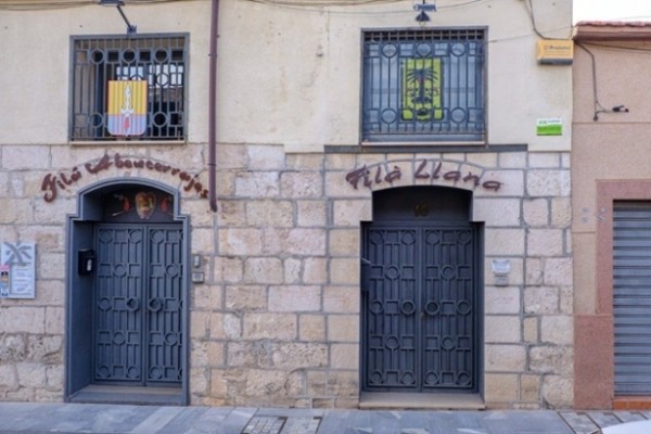 Alcoy pone en valor el patrimonio industrial que acoge las sedes de filaes: creará una ruta turística y cultural