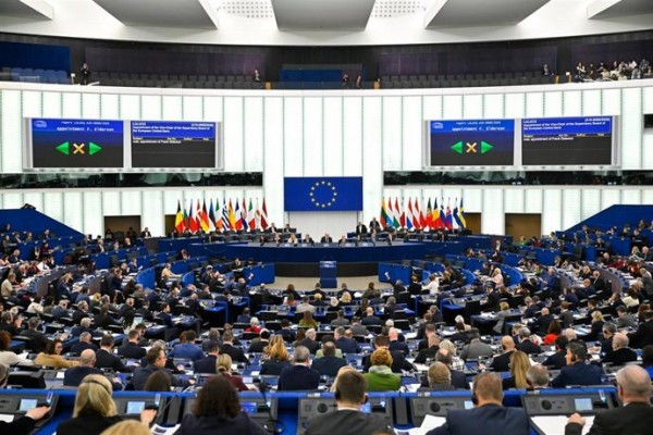 La Eurocámara pide una legislación que limite los alquileres turísticos de corta duración
