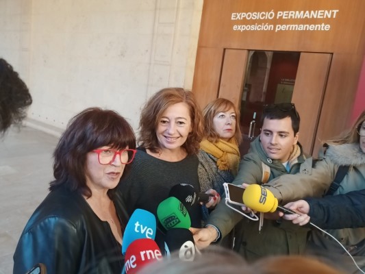 La presidenta de la AVL confirma contactos con Presidencia para 