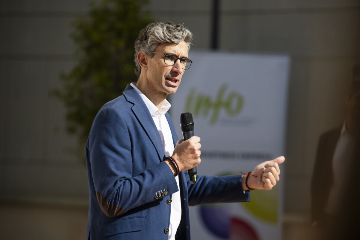 La startup murciana Zeolos lleva la digitalización a la lucha contra las emisiones de las empresas del transporte