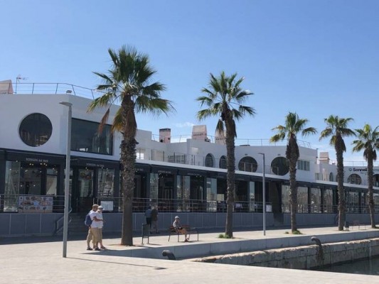 La zona de ocio del puerto de Alicante mantiene cifras en 2023 tras la ampliación de la concesión