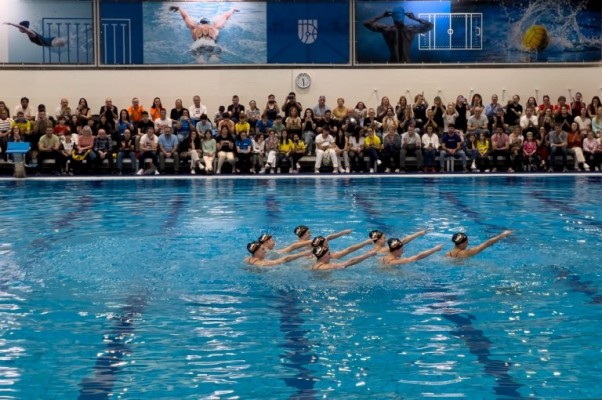 Castelló se sumerge en el gran espectáculo de la natación artística