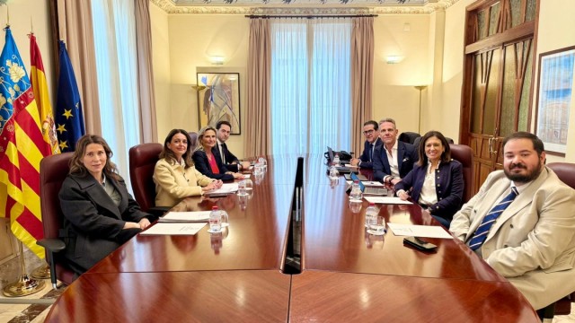 La Diputación y Justicia se reúnen para abordar su alianza en transparencia, participación y buen gobierno