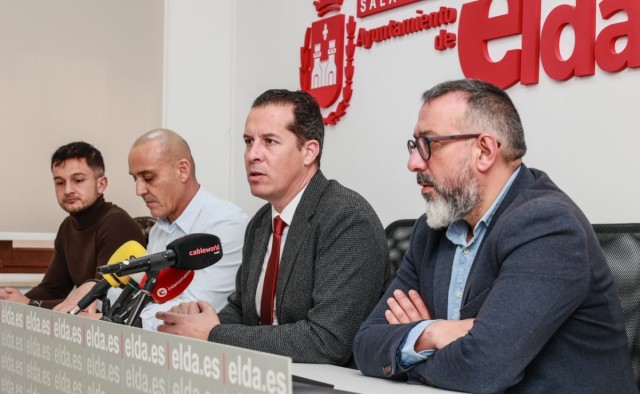 Elda invierte 1,9 millones en renovar la red de agua potable y reurbanizar varias calles del barrio de Las 300