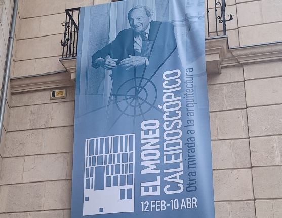 Exposición El Moneo Caleidoscópico 