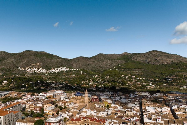 Xaló: la cuna de la moscatel en la Vall del Pop