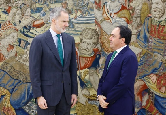 Llorca informa al Rey sobre el estado de la reconstrucción tras la Dana y le invita a la exposición temporal de Sorolla