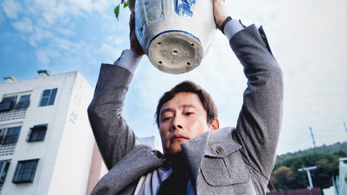 'No hay otra opción': La gran sátira sobre el capitalismo de Park Chan-wook