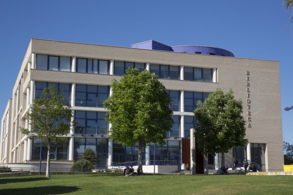 La UJI se suma al Intercambio de la Unión de Editoriales Universitarias y ofrece más de 18.000 libros digitales