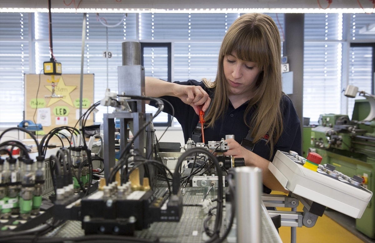 Cómo pueden las pymes valencianas obtener las ayudas 2026 de la Generalitat a inversiones en reindustrialización