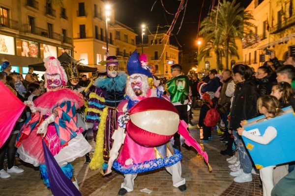 Alerta naranja por viento este sábado en Elche: aplazado el carnaval, cierre de parques y suspensión de actividades