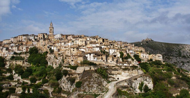 ¿Turismo rural también a tope? Solo en épocas puntuales y zonas muy concretas
