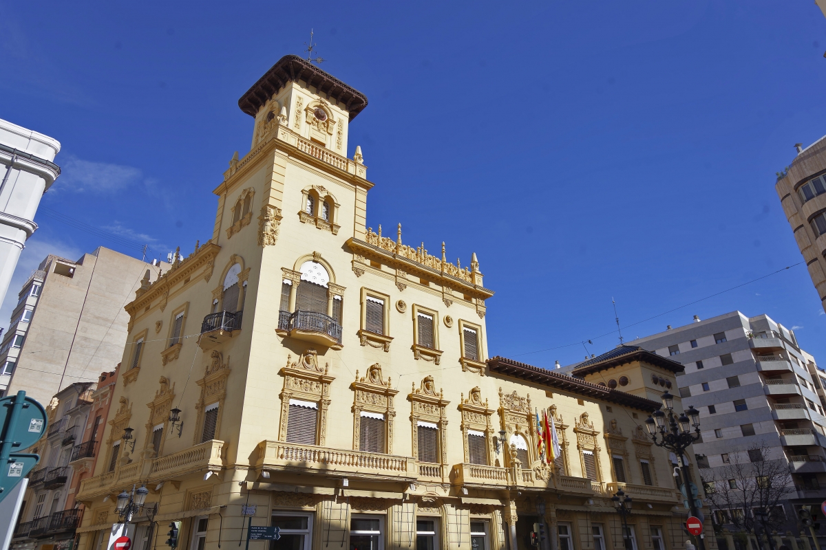 Un testigo bicentenario de la historia de Castelló: el Real Casino Antiguo conserva el diálogo y la cultura