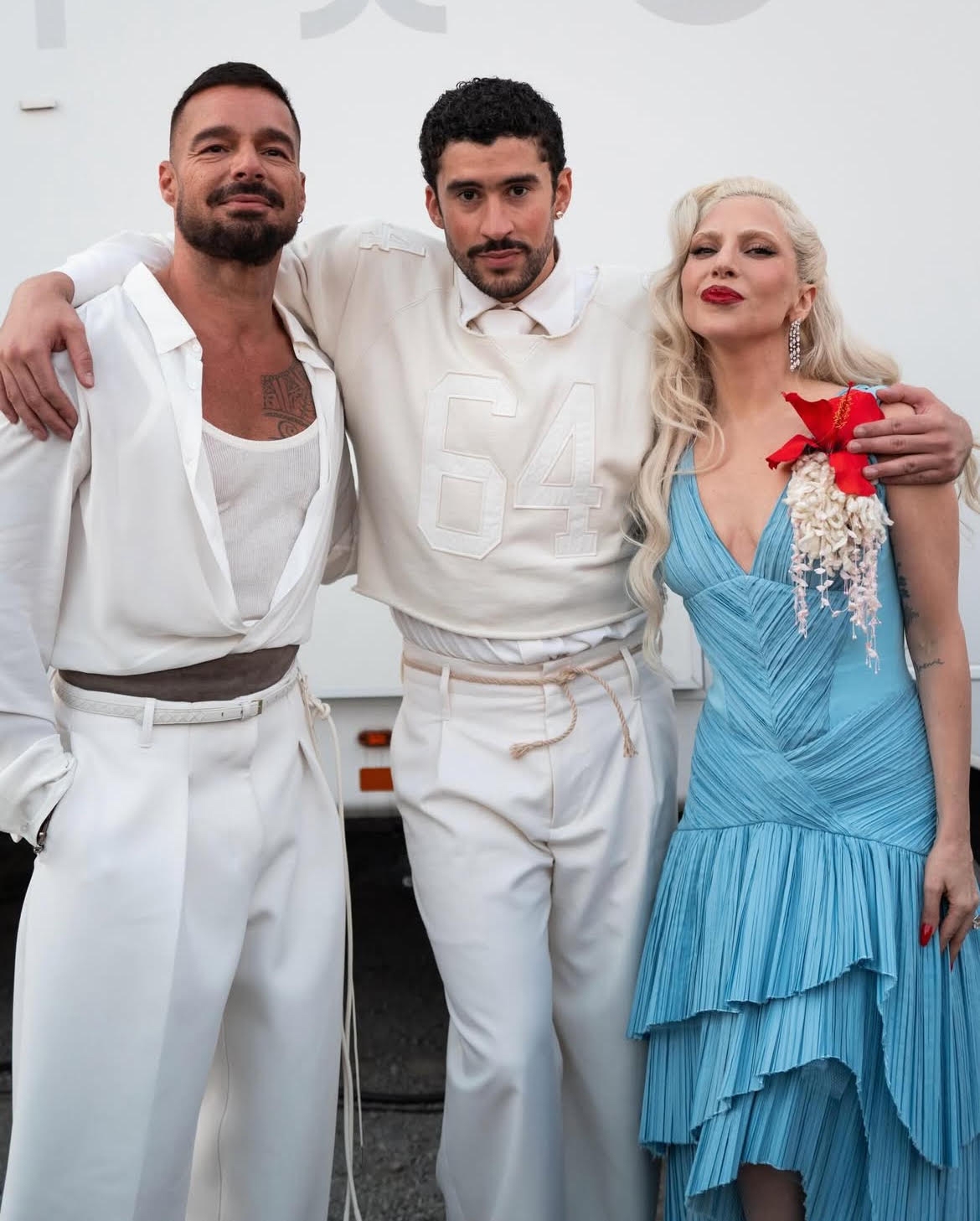 Ricky Martin, Bad Bunny y Lady Gaga, participantes en la actuación de la Super Bowl. - Foto: EFE/EPA/CHRIS TORRES Ricky Martin, Bad Bunny y Lady Gaga, participantes en la actuación de la Super Bowl.