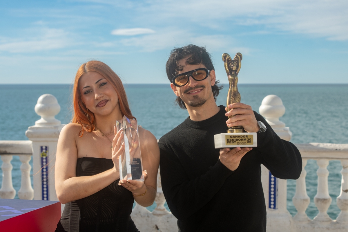 Tony Grox & Lucycalys: 