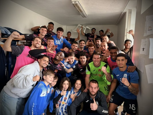 El Águilas gana al Malacitano por 1-3 y se mantiene arriba en el grupo 4 de Segunda RFEF