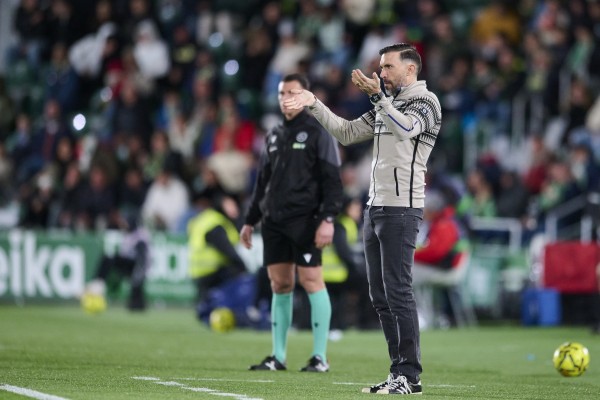 El Elche CF ve reducirse su colchón sobre el descenso a la mínima expresión