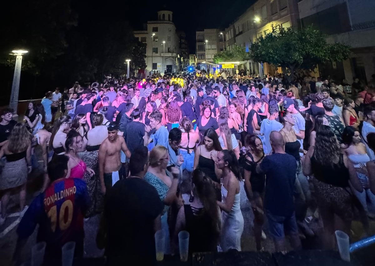 Nules posa en marxa una campanya per promoure unes festes amb un clima saludable 