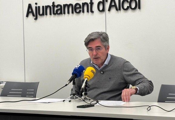 El PP de Alcoy acusa al alcalde de 