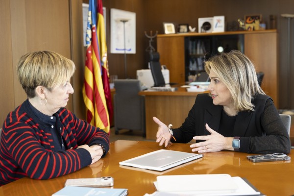Barrachina traslada al Consell la hoja de ruta provincial para ampliar suelo industrial y captar inversiones