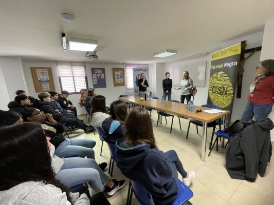 Vila-real Negra arranca la seua novena edició amb Javier Alandes i una aposta per la literatura juvenil
