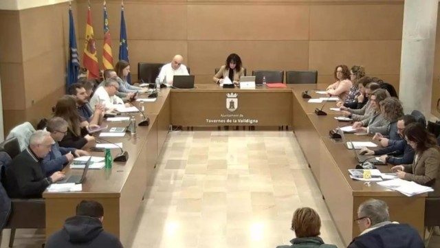 El PSOE de Tavernes estalla tras el “ravalera” que la portavoz del PP le dedicó a la alcaldesa