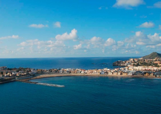 Cartagena solicita permiso a Costas para instalar un canal de nado en las playas de San Ginés en La Azohía y en la de Levante en Cabo de Palos