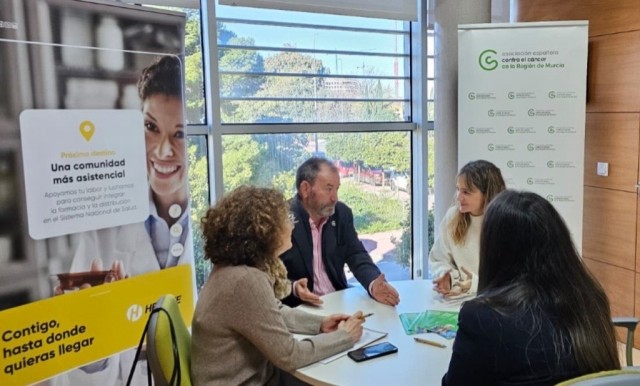 Fundación Hefame recauda 14.000 euros con el gel solidario de 'ia’ para la investigación del cáncer