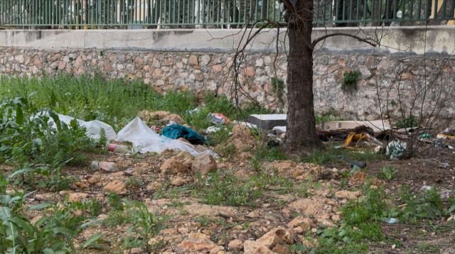 El solar de la antigua guardería de La Paz sale a licitación tras meses de críticas por su parálisis