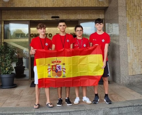Diego Macías conduce a la selección sub-18 al oro y logra la plata en individual en el Europeo de Ajedrez disputado el Praga