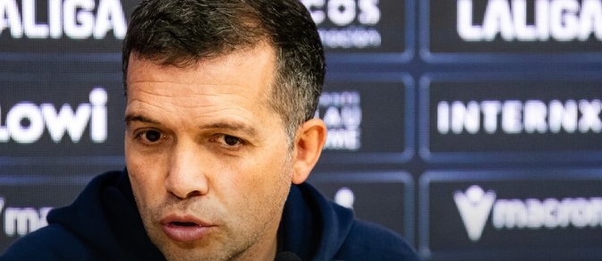  Luís Castro: “Vamos a dar la vida para tratar de conseguir la victoria” 