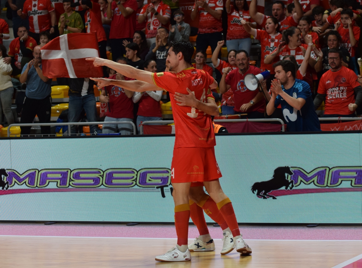  - Foto: JIMBEE CARTAGENA