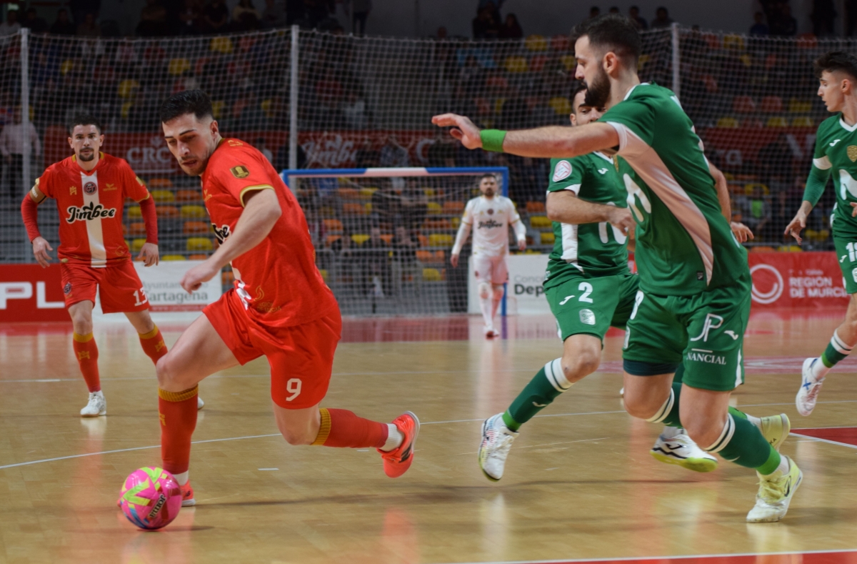  - Foto: JIMBEE CARTAGENA