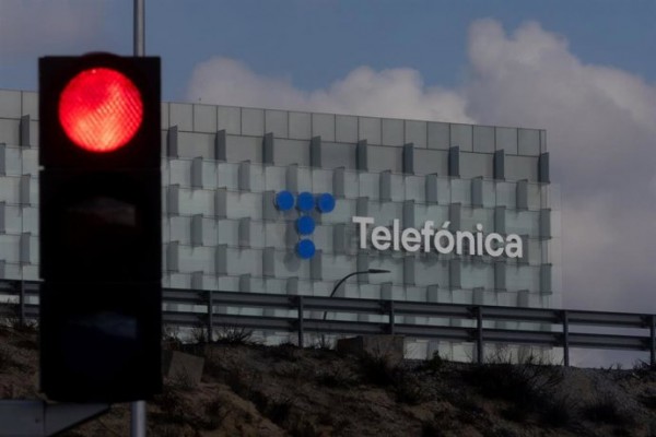 Telefónica coloca una emisión de 750 millones en bonos con un cupón anual del 4,3525 %