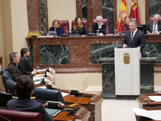 La Asamblea Regional dice 'no' al nuevo modelo de financiación autonómica que propone Sánchez