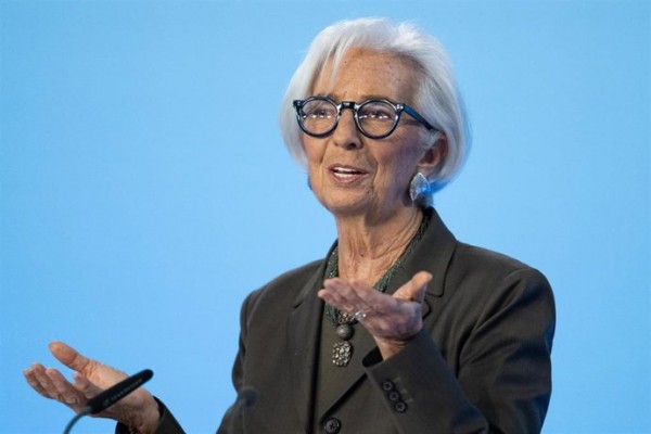El euro apenas reacciona a los rumores de que Lagarde dejará el BCE anticipadamente