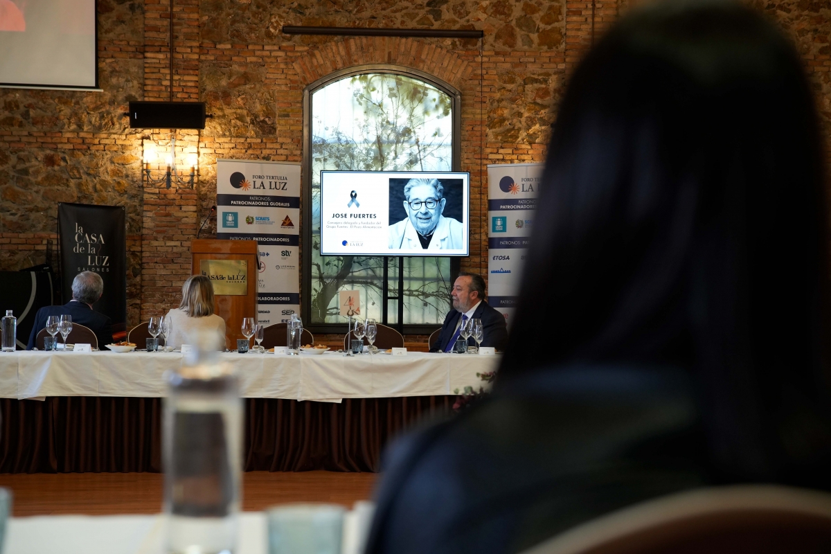  - Foto: Foro-Tertulia La Luz