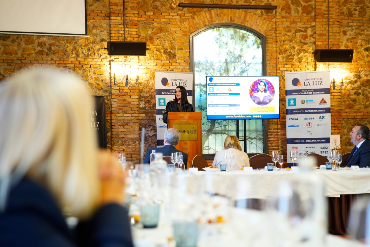  - Foto: Foro-Tertulia La Luz