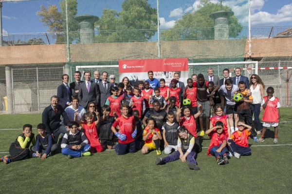 Andbank y Save the Children se unen en un proyecto contra la pobreza infantil en Valencia