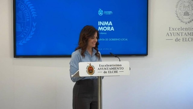 Elche corrobora la adjudicación del nuevo contrato de limpieza en colegios por 10,2 millones de euros