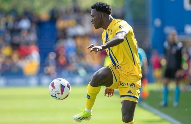 El fichaje de Addai por el Elche, pendiente de que el futbolista ghanés se decida por la oferta franjiverde