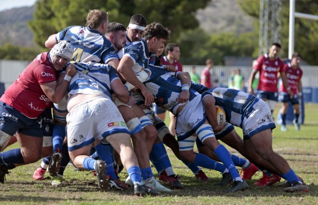 El Huesitos La Vila se juega el 'play-off' ante el Liceo Francés
