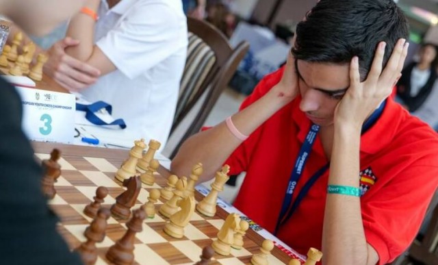 El valenciano Diego Macías, subcampeón de Europa sub-18 de ajedrez relámpago