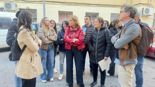 Vivienda habilita un servicio de atención específico para los afectados por el fuego en Miguel Hernández