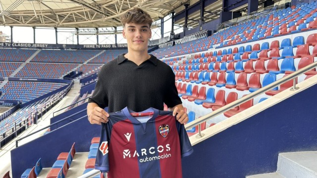 El Levante cede al recién firmado Dani Martín al Marbella