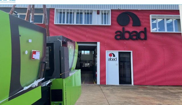 Abad, ibense de inyección de plástico, incorpora maquinaria para moldes más grandes y complejos