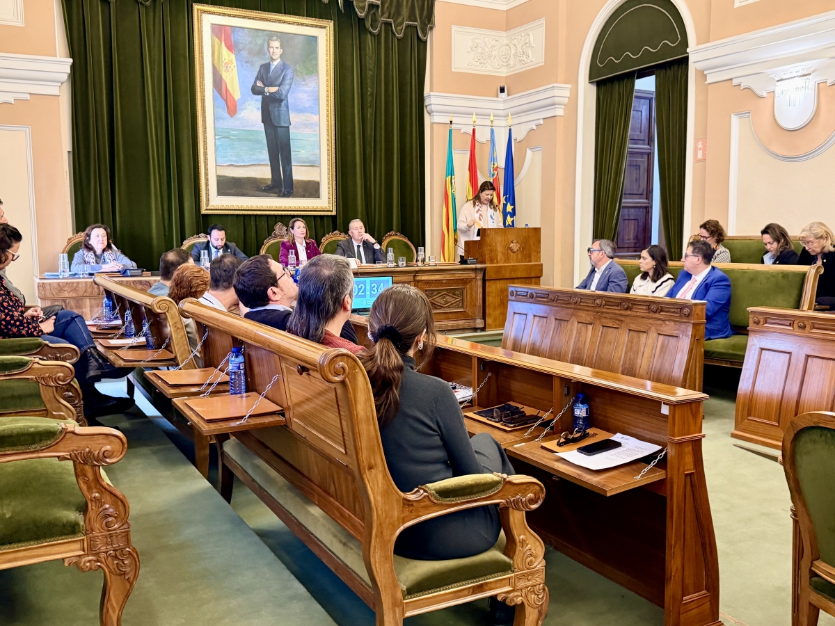 El pleno de Castelló confirma la renuncia de Ramírez: el PP agradece su 